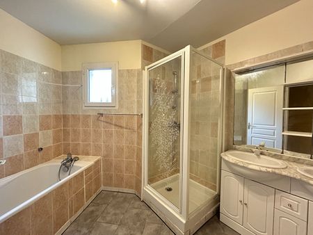 Maison T5 Vouneuil-sous-Biard à louer - Photo 4