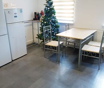 Room in a Shared House, Cricklewood Broadway, NW2 - Photo 5