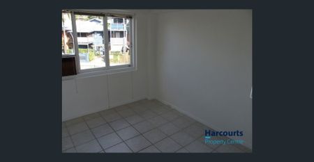 Fully Air-Conditioned Unit in South Brisbane - Photo 2