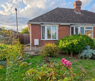 2 bedroom semi-detached bungalow to rent - Photo 2