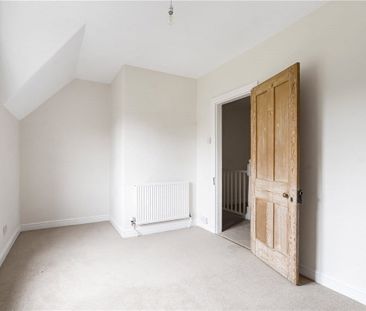 Semi-detached four bedroom cottage in the village of Lower Thorpe M... - Photo 3