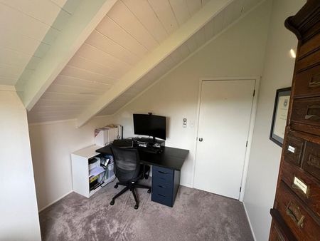 Tranquil 3BR Birkenhead - Photo 4