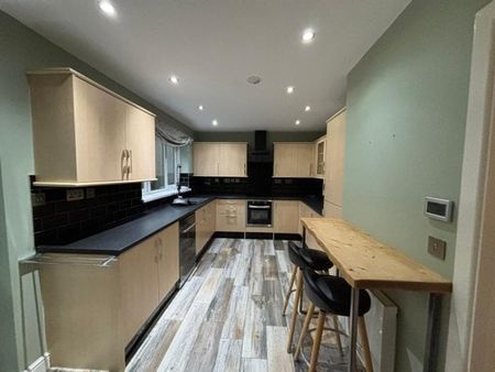 Maes Croffte, Ammanford, SA18 - Photo 4