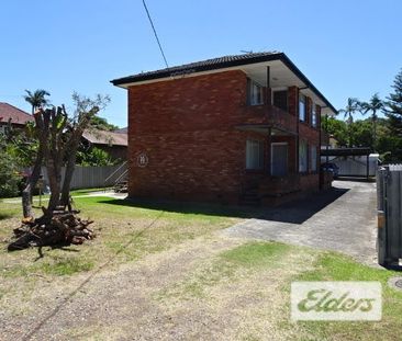 GROUND LEVEL EASY CARE LIVING - Photo 4