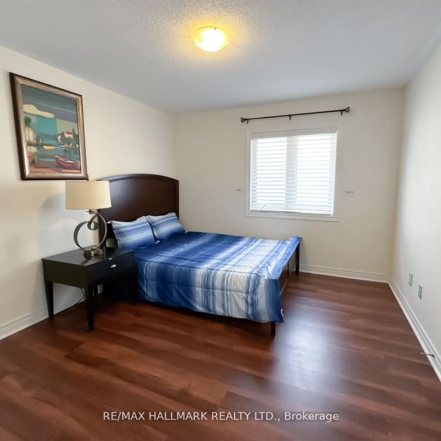 Detached Home For Lease | N9246351 - Photo 1