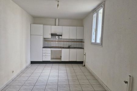 Maison À Louer - Photo 3