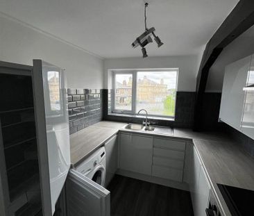 2 bedroom private hall to rent - Photo 5