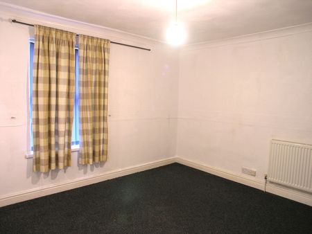 Chapel Street, Brierley Hill - Photo 4