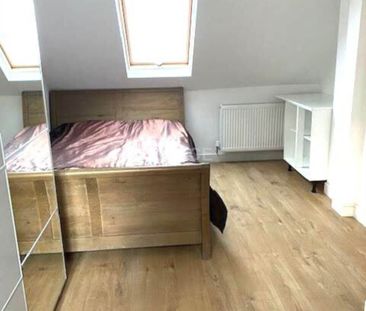 Rotherfield Way, Caversham - Photo 4