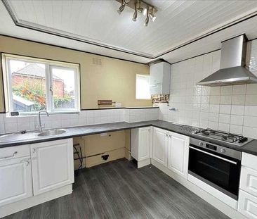Endcliffe Crescent, Scarborough, YO12 - Photo 1