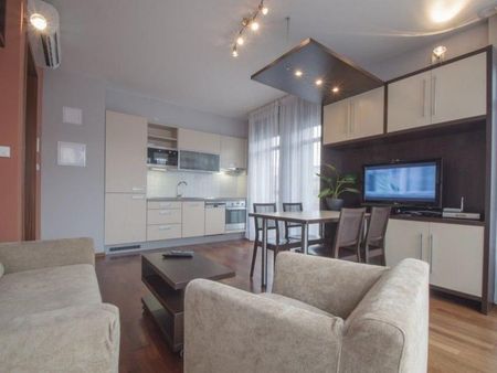 Pronájem bytu 3+kk 80 m2 - Fotografie 2