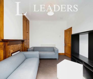 4 bedroom house to rent Bath Road, PO4 - Photo 2