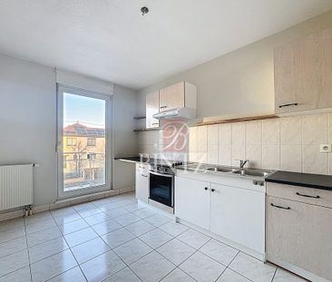 LOCATION APPARTEMENT - 76.93m² - Strasbourg - Photo 3