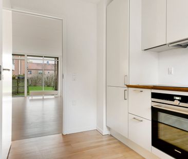 Flot lejlighed med egen terrasse - Foto 6