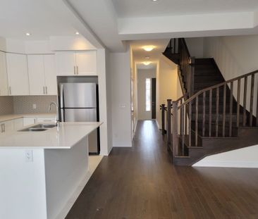 For Lease - 127 Broadacre Drive, Kitchener, Ontario - Photo 6