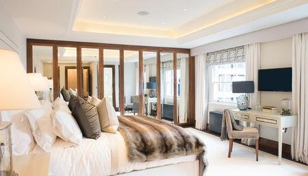 2 Bedroom Apartment, Grosvenor Hill, London, Greater London, W1K - Photo 4