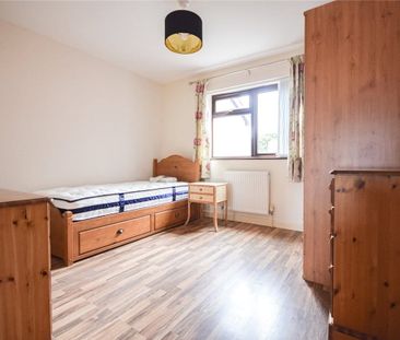 Well presented 1 Bedroom apartment to rent just to the south of the... - Photo 3