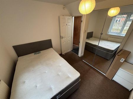 5 bedroom house to rent - Photo 3