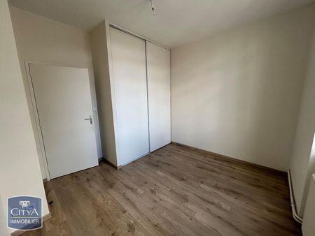 Location Appartement 5 pièces 114m² ST ETIENNE 42000 - Photo 3