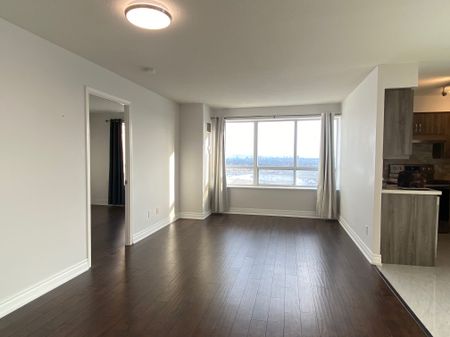 For Lease - 23 Oneida Crescent Unit# LPH10, Richmond Hill, Ontario - Photo 5