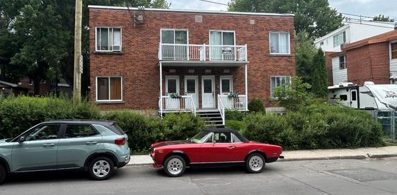5½ Apartment for Rent Waterfront Lasalle/Verdun - Photo 2