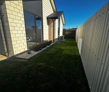 Great couple or small family home - Photo 3