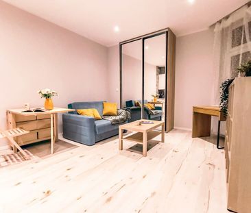 Przytulna kawalerka w centrum Katowic 24 m² - Zdjęcie 5