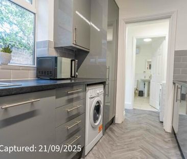 Room 2, 29 Markham Street - Photo 5