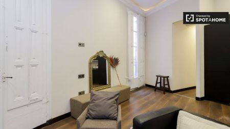 2 room luxury Flat for rent in Barcelona, Catalonia - Photo 2