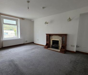 2 bedroom House To Let Total Size: 786 SQ FT - Photo 4