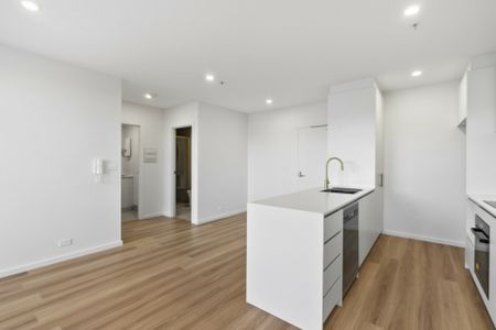 Contemporary Living - Photo 5