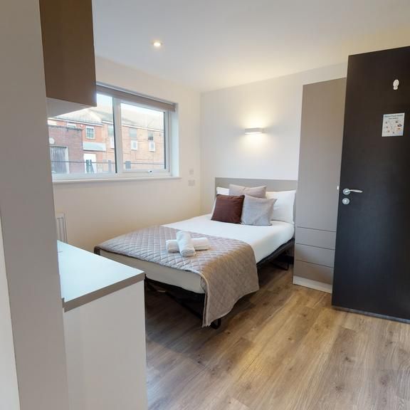 Studio to rent - Photo 1