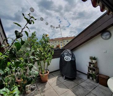 Tolle 2,5 Zimmer Dachgeschosswohnung - Photo 6