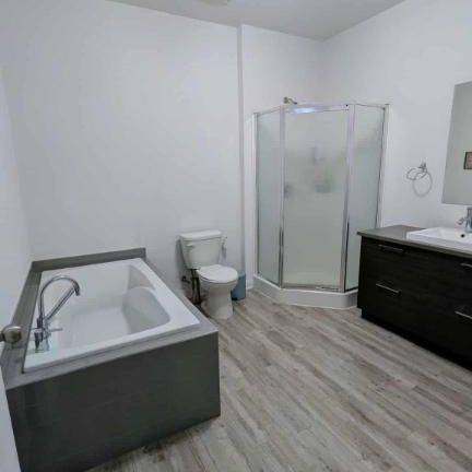 CESSION DE BAIL Appartement 4 1/2 , tout inclus !! - Photo 4