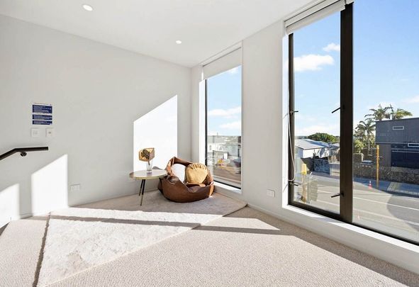 1BR Studio in Vibrant Grey Lynn! Ready to move-in - Photo 1
