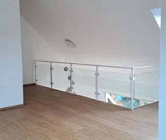 Stilvolle Galeriewohnung mit EBK im Hildener Norden - Photo 2