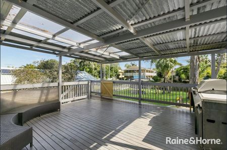 28 Lisa Street, Redland Bay, QLD 4165 - Photo 3