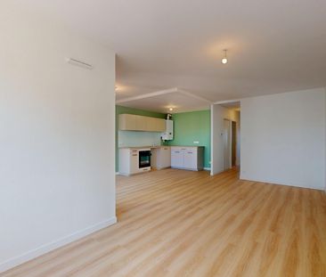 Location Appartement 3 pièces 68m² LONGVIC 21600 - Photo 4