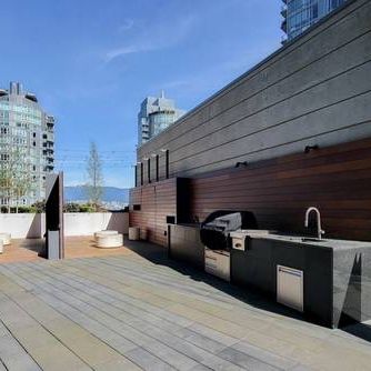 Downtown 1BDR At Coal Harbour Condo @ Cardero - Photo 3