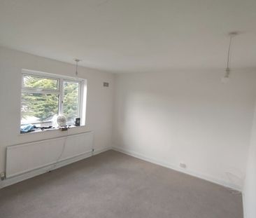 2 Bed Maisonette, Western Court, N3 - Photo 3