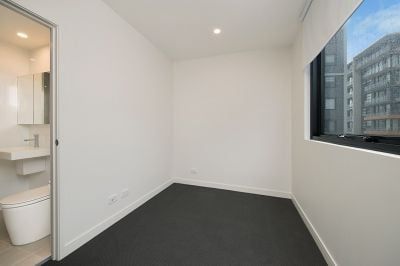 One Bedroom Unit in Arena Building - Photo 2
