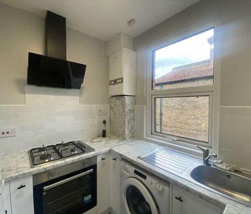 Harcout Avenue, Southend On Sea, SS2 - Photo 5