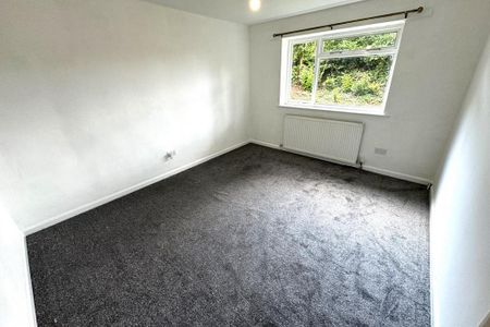 2 bedroom detached bungalow to rent - Photo 5