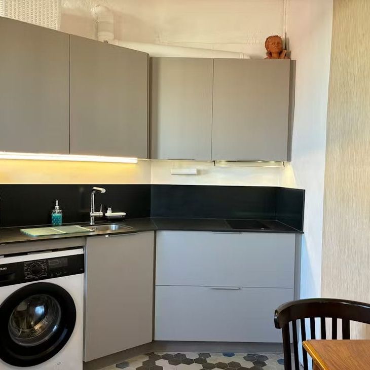 Carrer de Maldonado, Valencia, Valencian Community 46001 - Photo 1