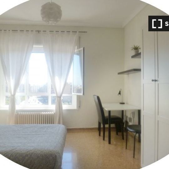 zaragoza, Aragon 50010 - Photo 1