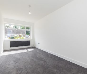 Neargates, Charnock Richard, PR7 5EY - Photo 3