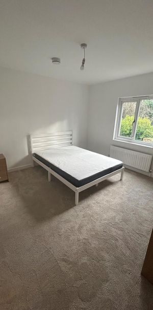 1 bedroom house of multiple occupation to rent - Photo 1