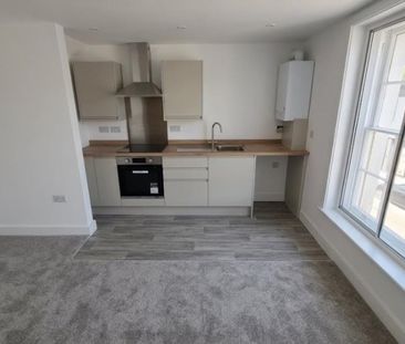 Market Street, Oakengates (A) - £725 pcm - Photo 2