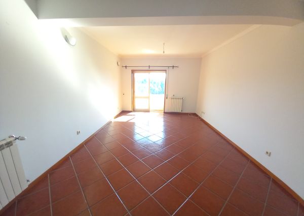 3+1 bedroom flat with balconies in Esgueira!