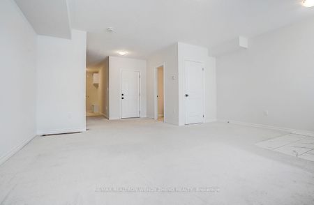 For Lease - 34 Vestry Way, Brampton, Ontario - Photo 5
